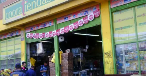 AUTOSERVICIO MERKAFAMILIAR AUTOSERVICIO MERKAFAMILIAR